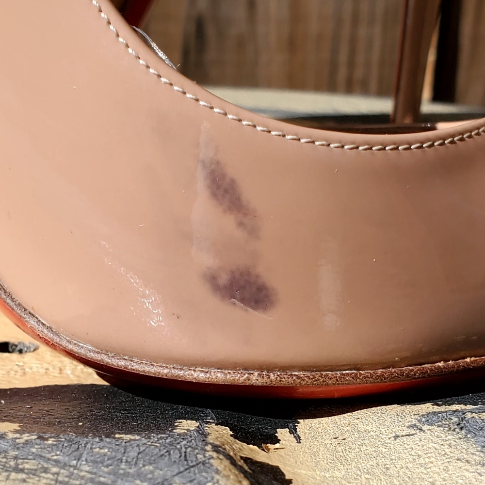 Heels - Picture 2 of 6